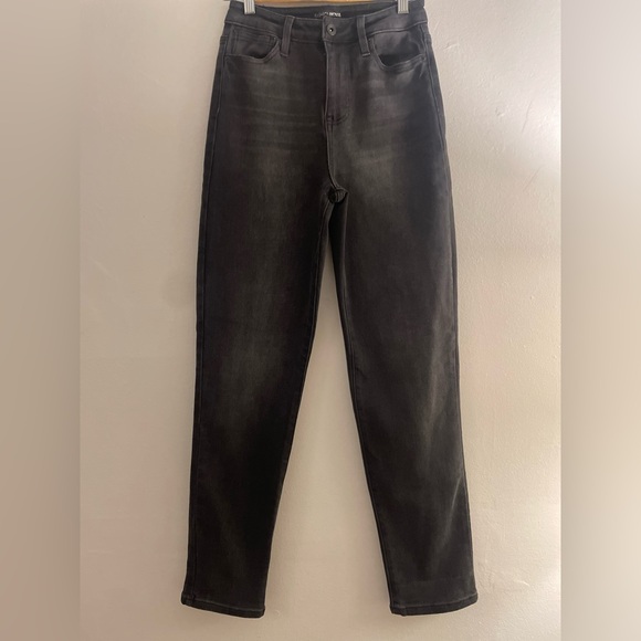 Fashion Nova Denim - Fashion Nova High-waisted Jeans